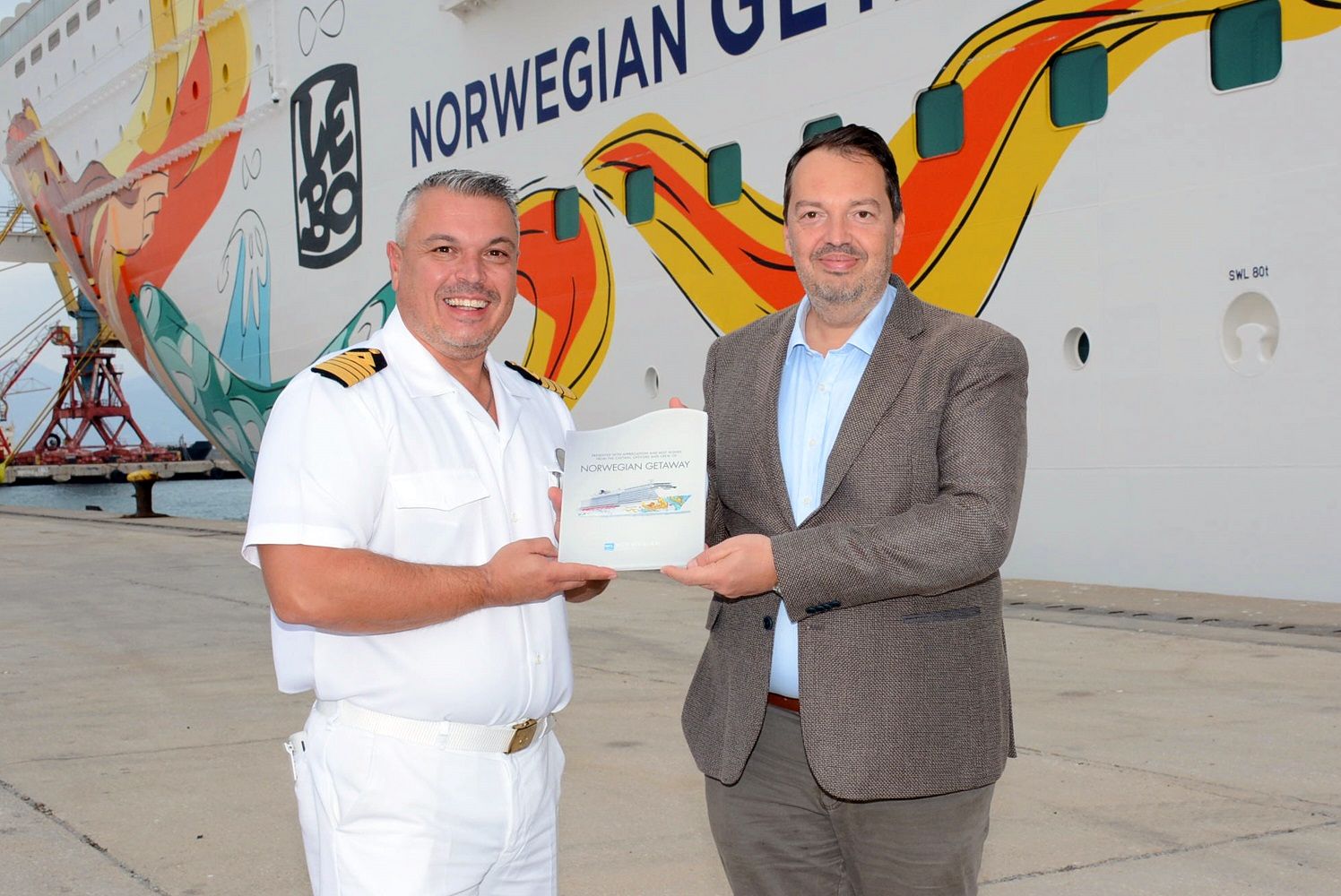 Norwegian Gateway becomes the 110th cruise ship calling the Port of Heraklion this year